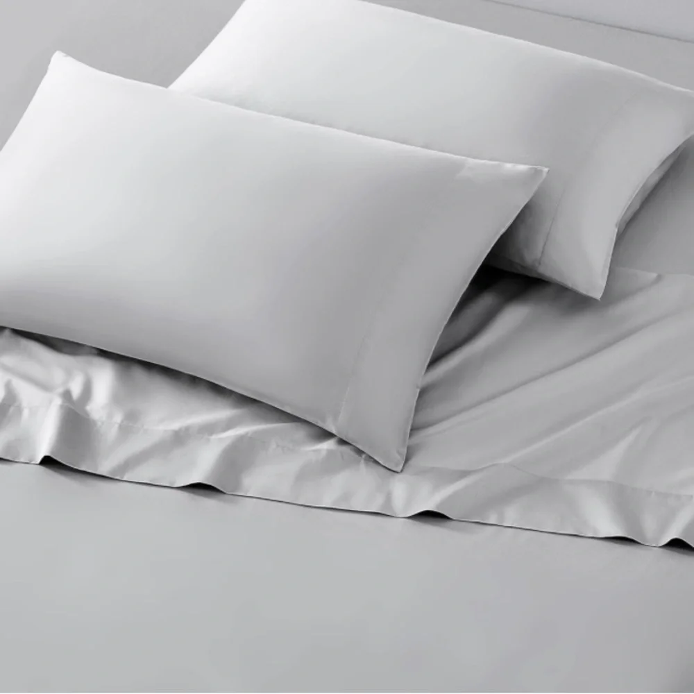 NWT Vera Wang Luxury Sateen Cotton 800 Thread Ct Steel Grey Standard Pillowcases